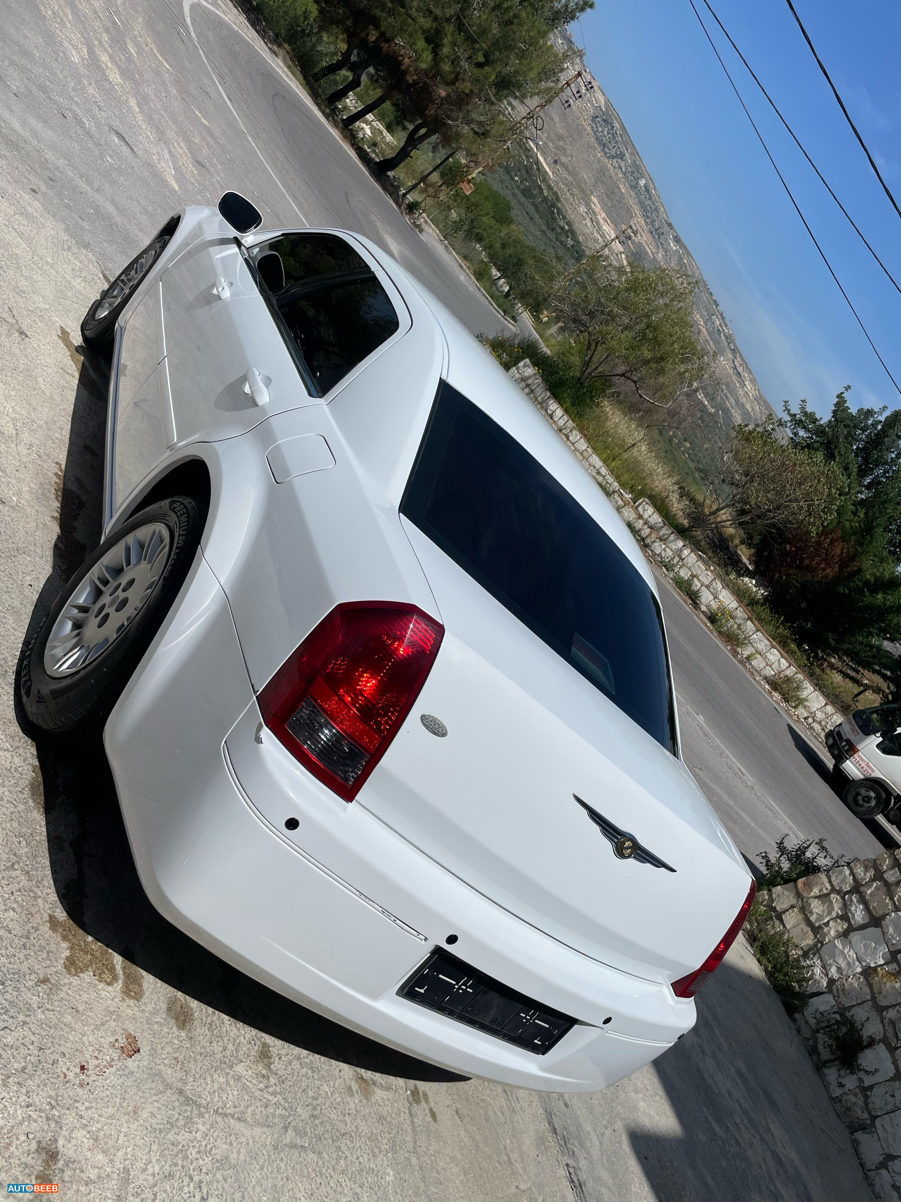 كرايسلر 300 سي 2005