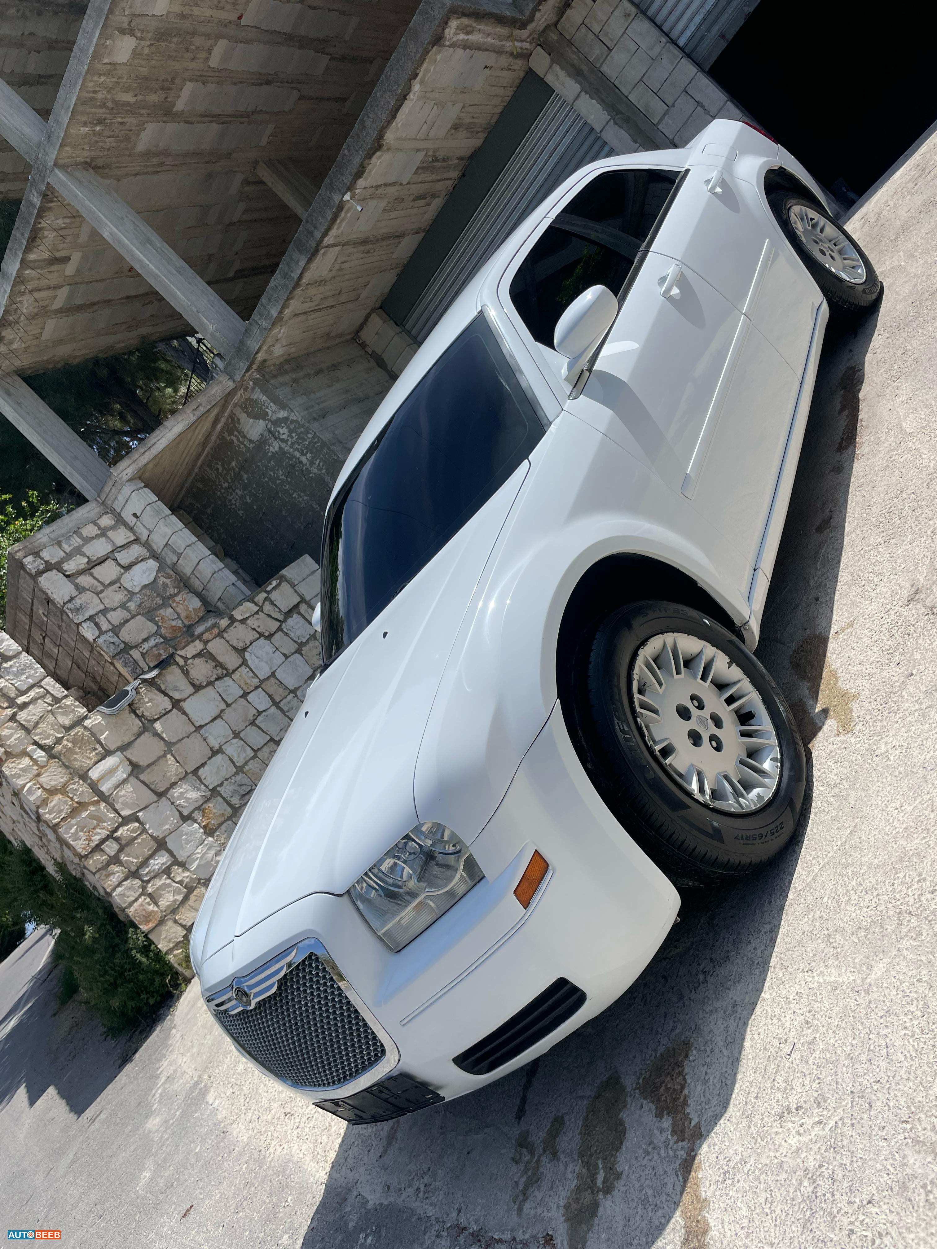 كرايسلر 300 سي 2005