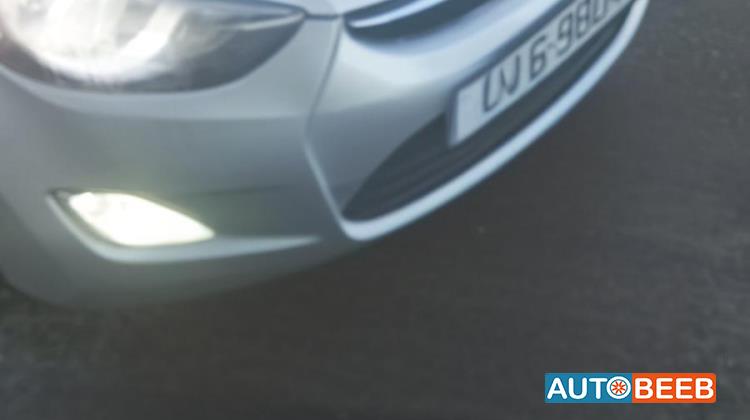 Hyundai Elantra 2013