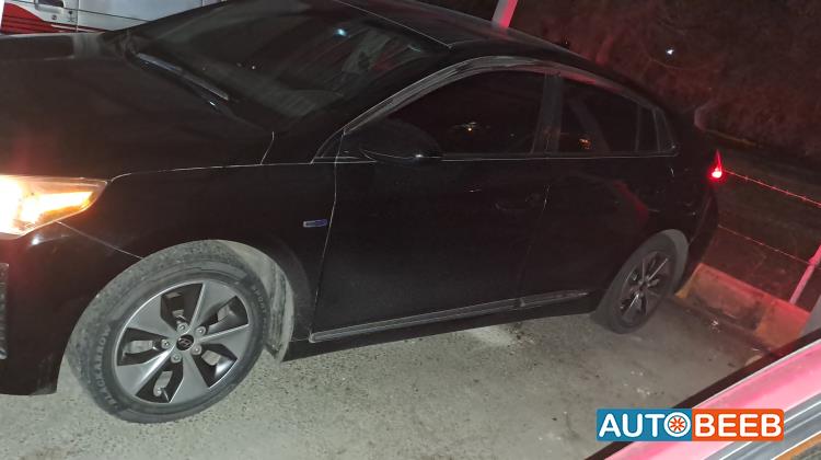 Hyundai Ioniq 2017