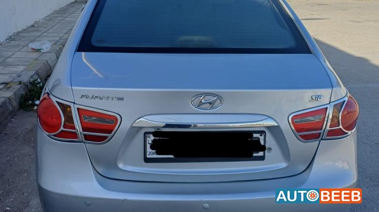 Hyundai Avante 2010