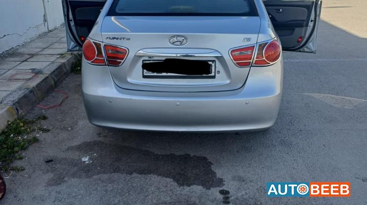 Hyundai Avante 2010