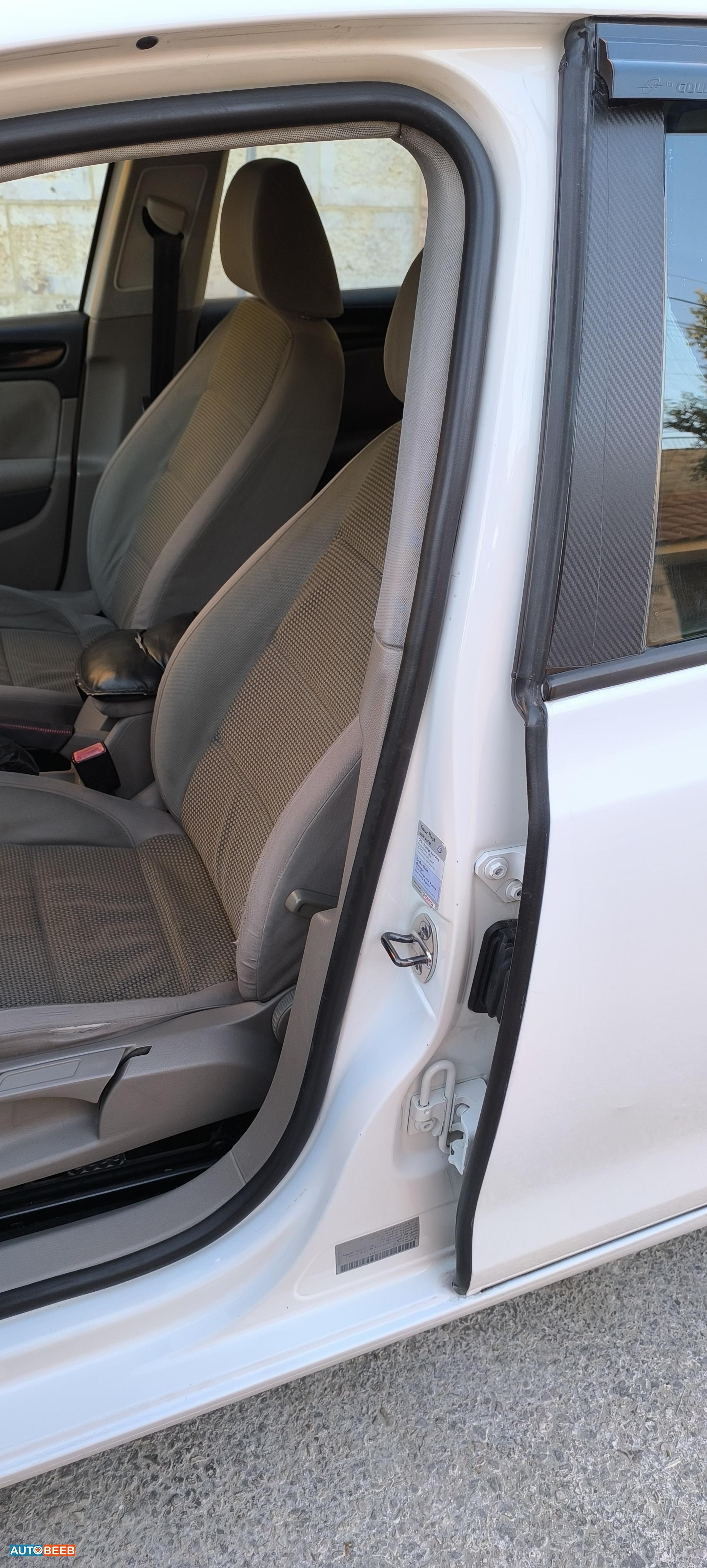 Volkswagen Golf MK 2009