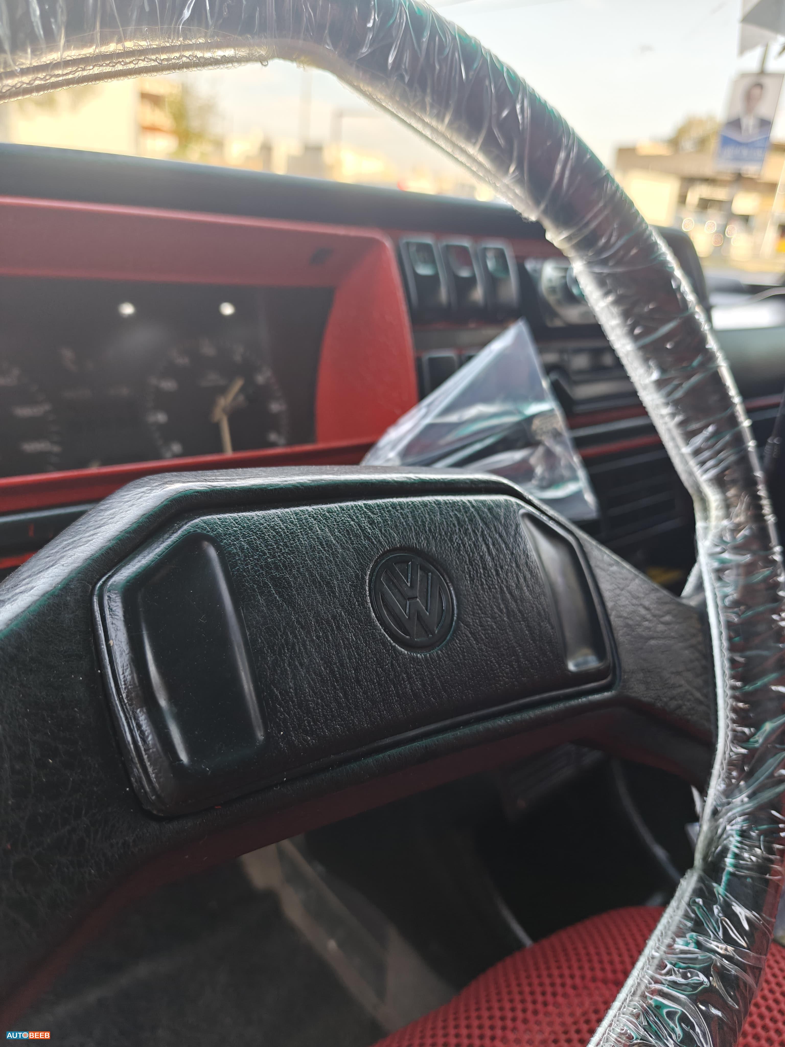 فولكس فاجن جولف MK 1987