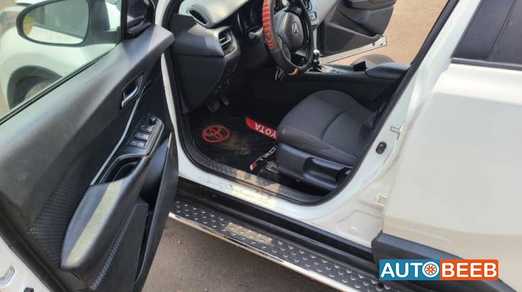 تويوتا CHR 2018