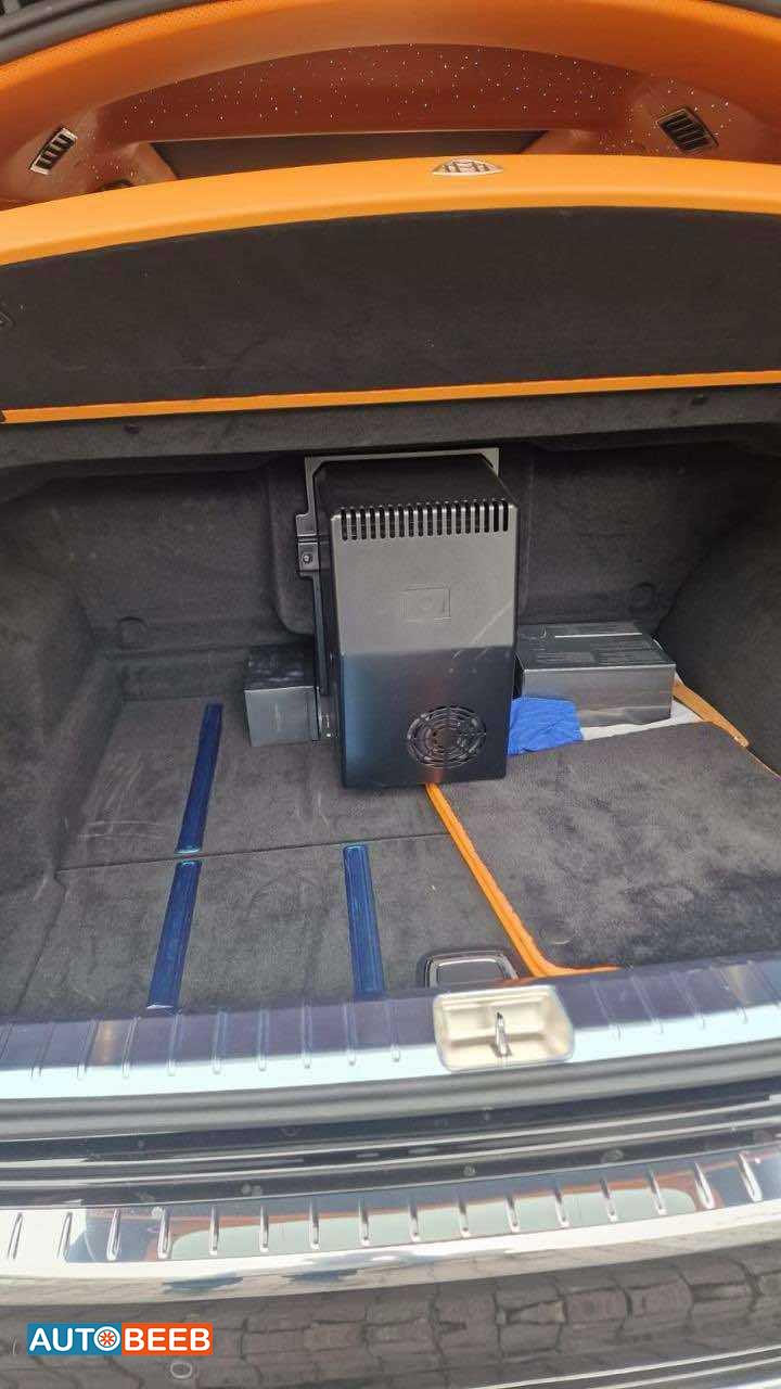 مرسيدس بنز مايباخ 2021