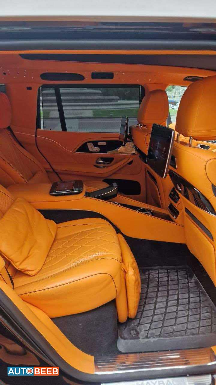 مرسيدس بنز مايباخ 2021