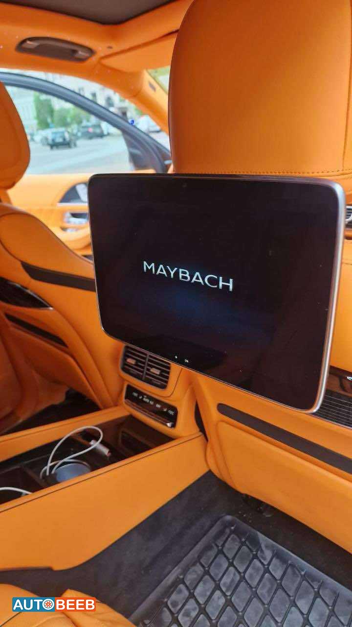 مرسيدس بنز مايباخ 2021