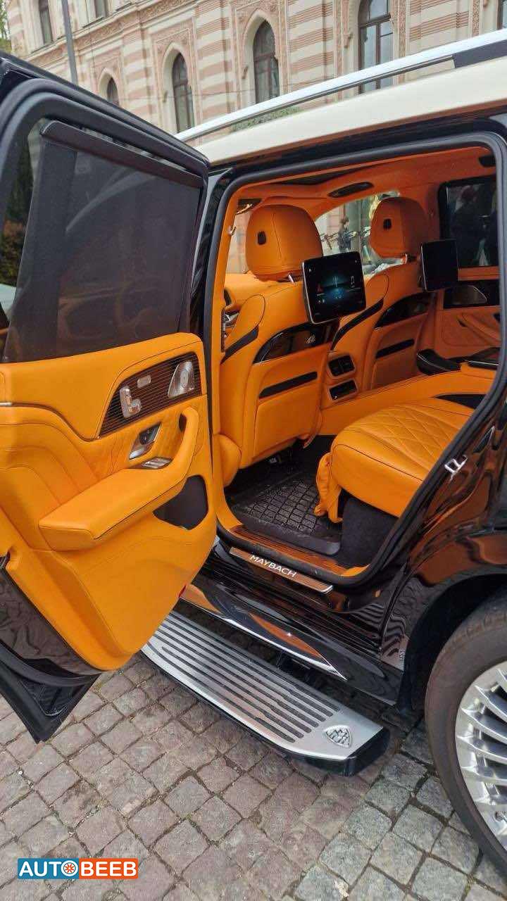 مرسيدس بنز مايباخ 2021