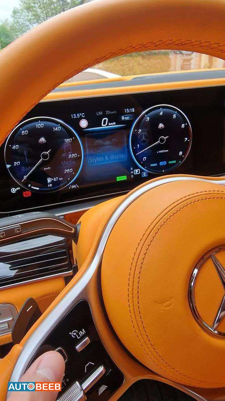 مرسيدس بنز مايباخ 2021