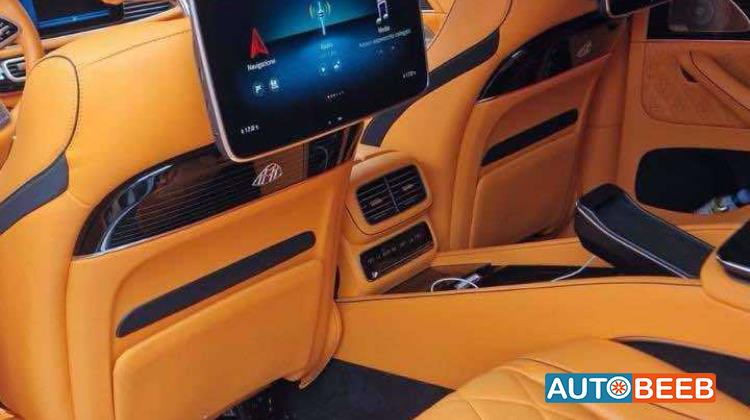 مرسيدس بنز مايباخ 2021