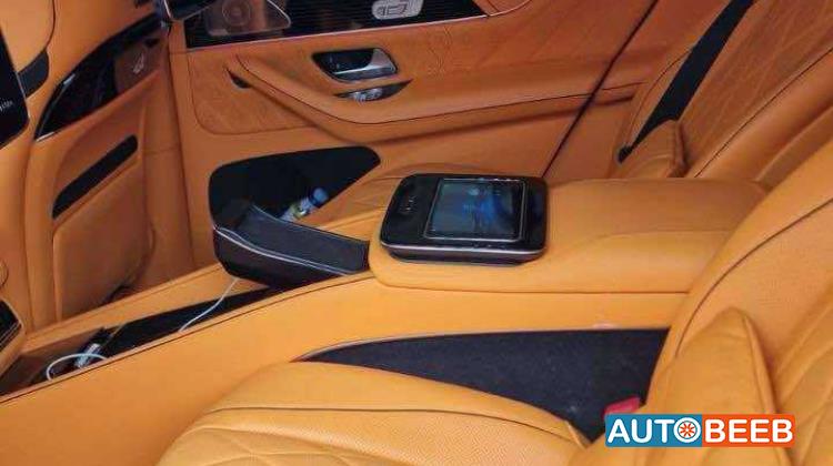 مرسيدس بنز مايباخ 2021