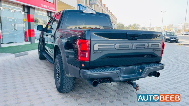 Ford Raptor 2020