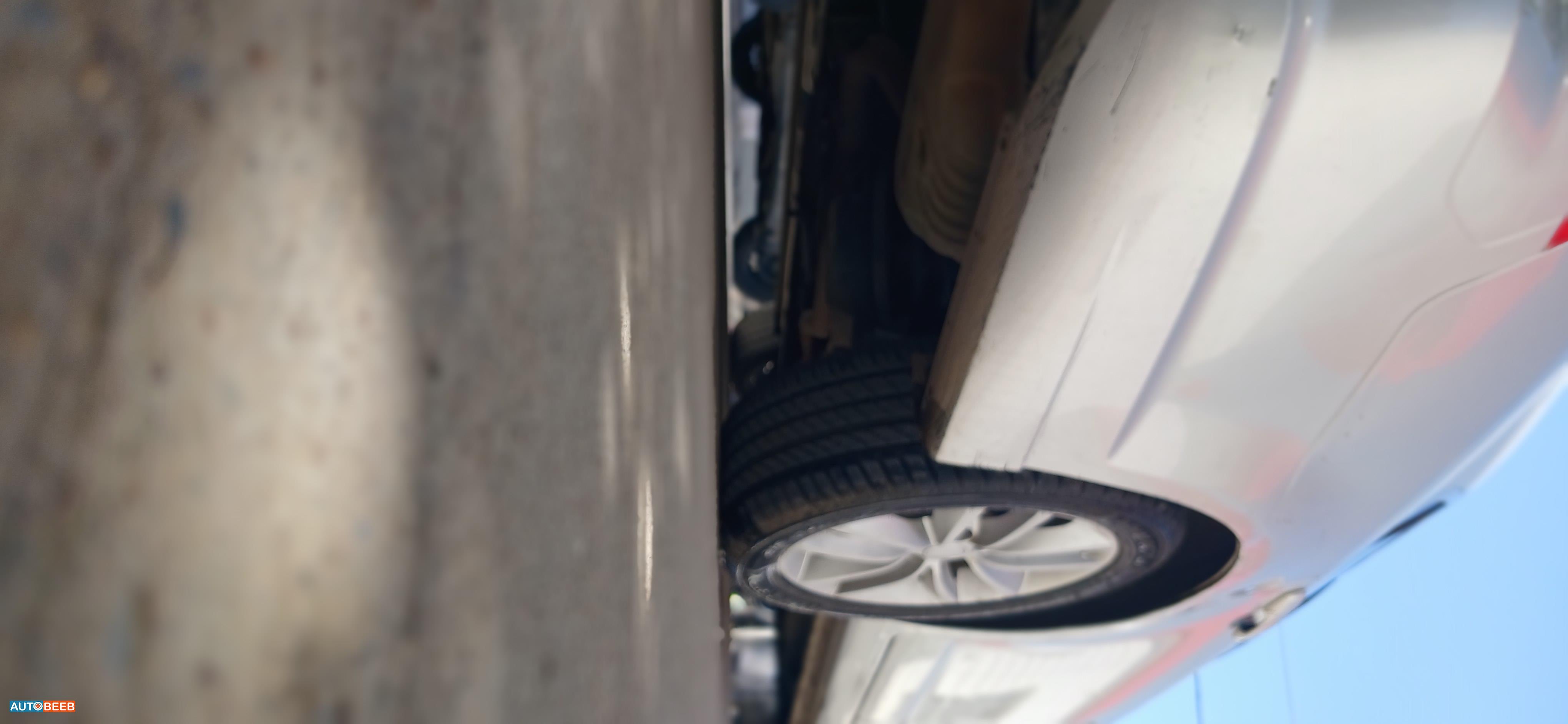 فورد فيوجن 2010