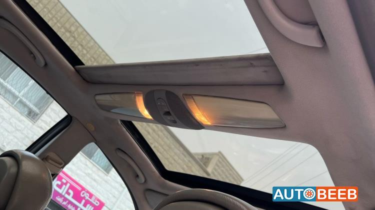 مرسيدس بنز E200 2007