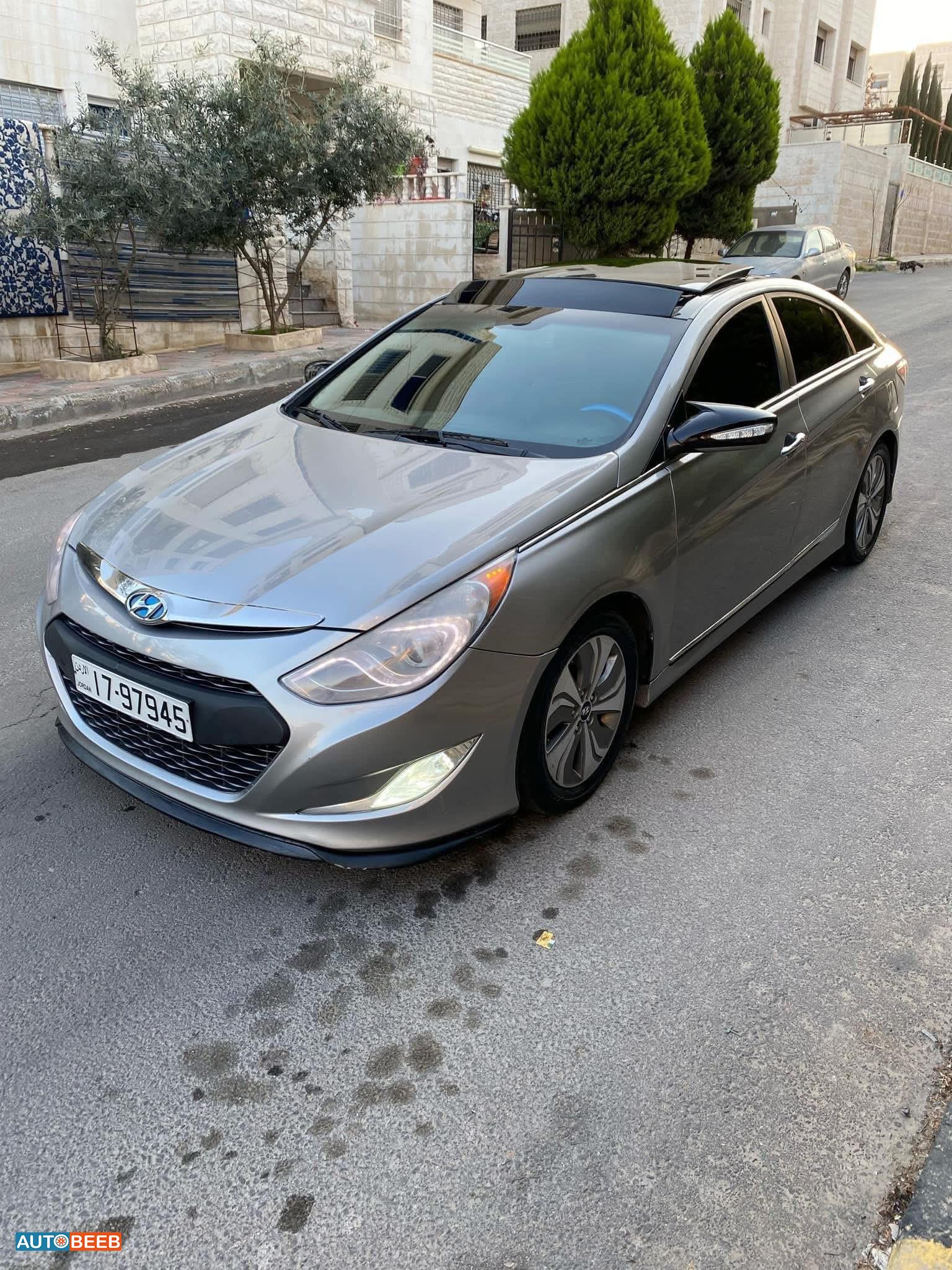 Hyundai Sonata 2012