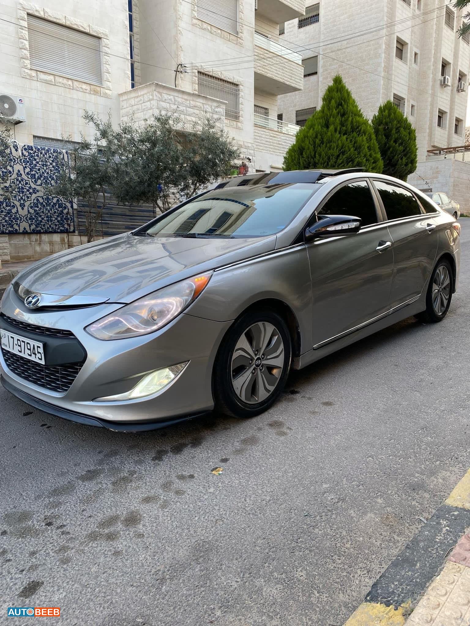 Hyundai Sonata 2012