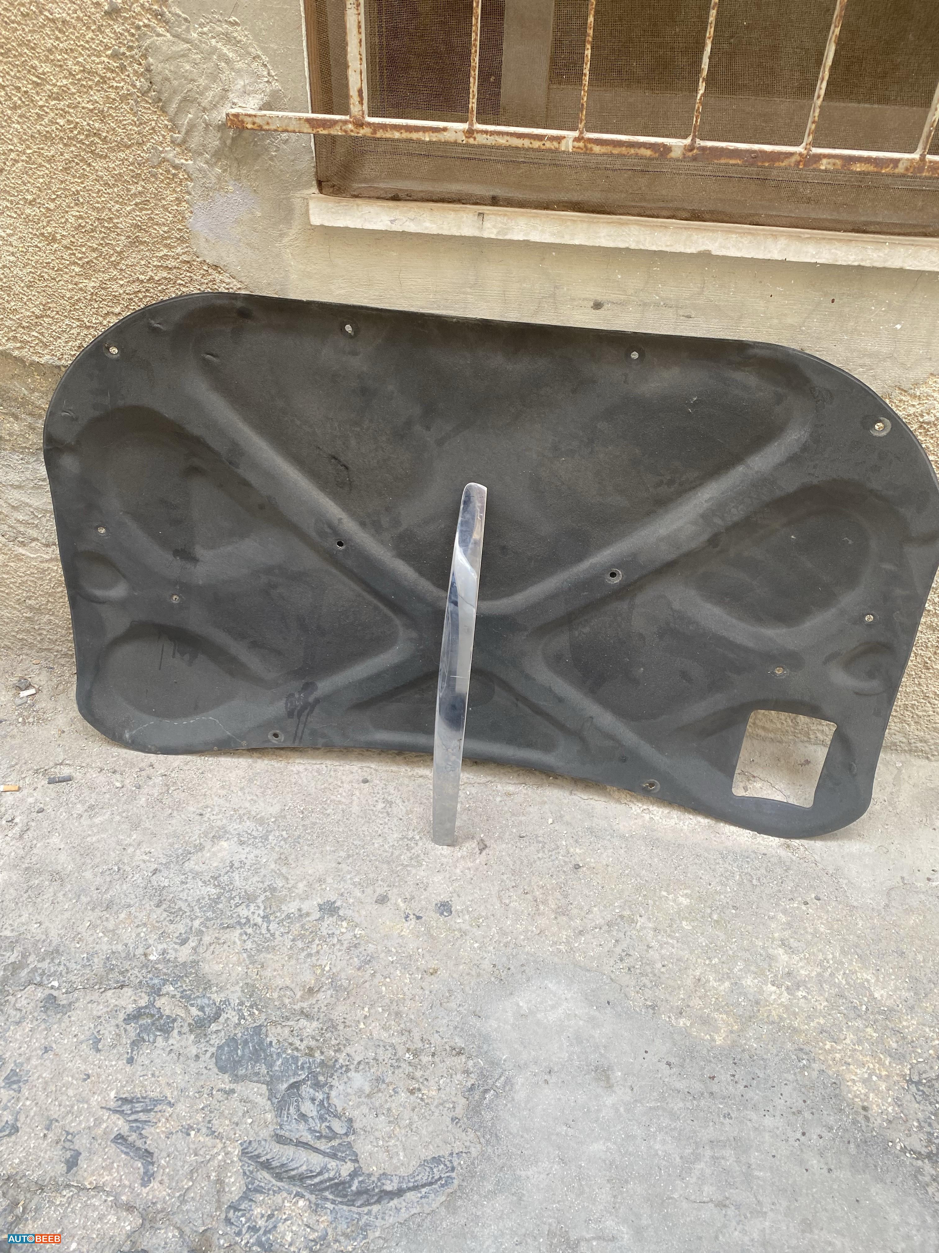 سماعات سوني اصلي ونقله شل وبطانه الغطا ل اكس دي 2005 للبيع او للبدل ع 