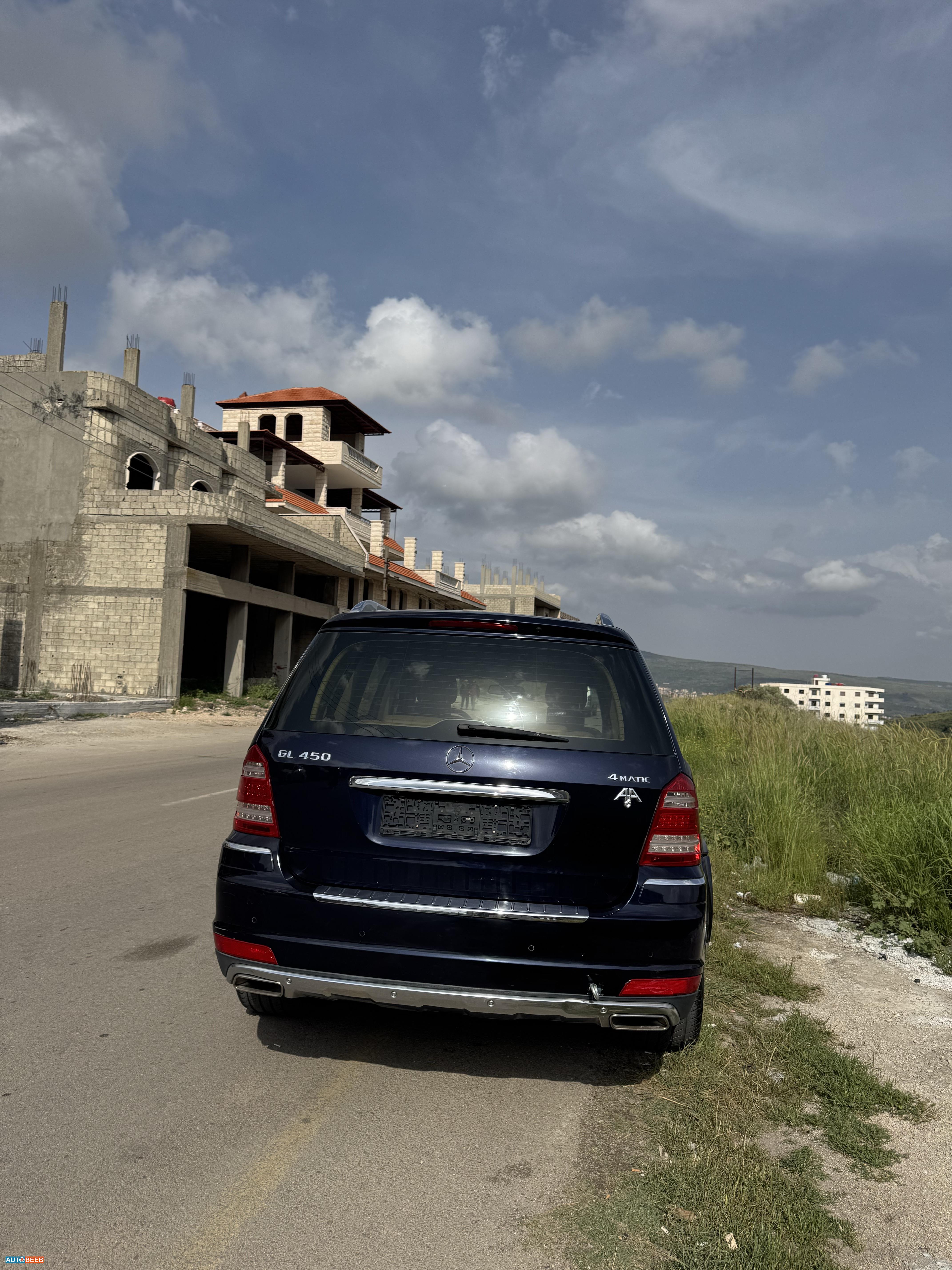 Mercedes Benz GL450 2011