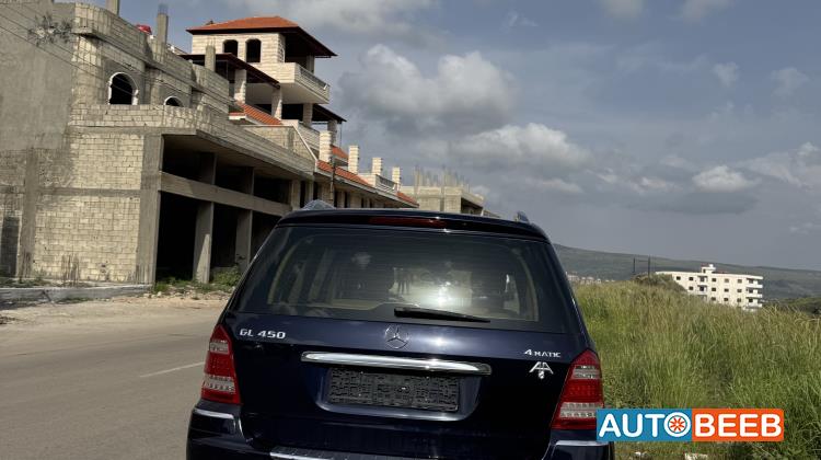 Mercedes Benz GL450 2011