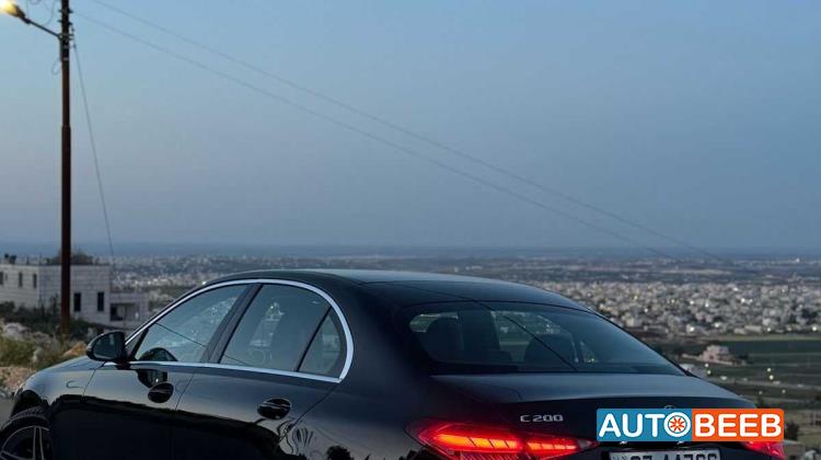 مرسيدس بنز C200 2022