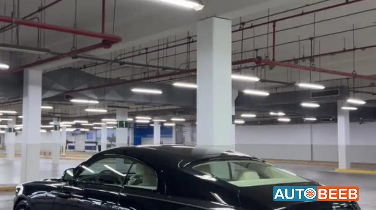 Rolls Royce Phantom 2015