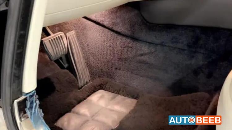 Rolls Royce Phantom 2015