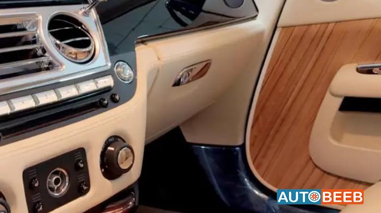 Rolls Royce Phantom 2015