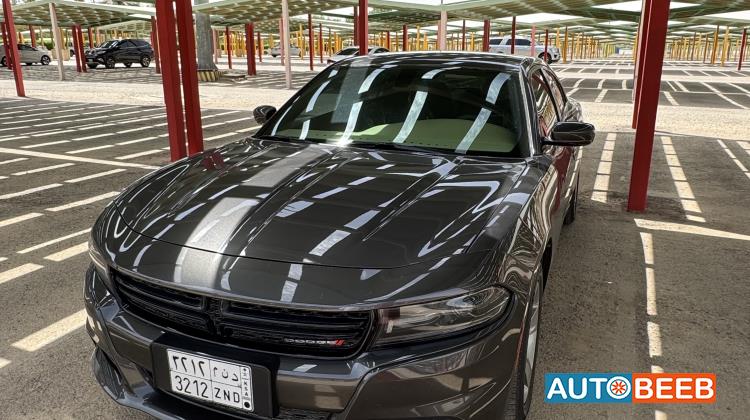Dodge Charger 2020