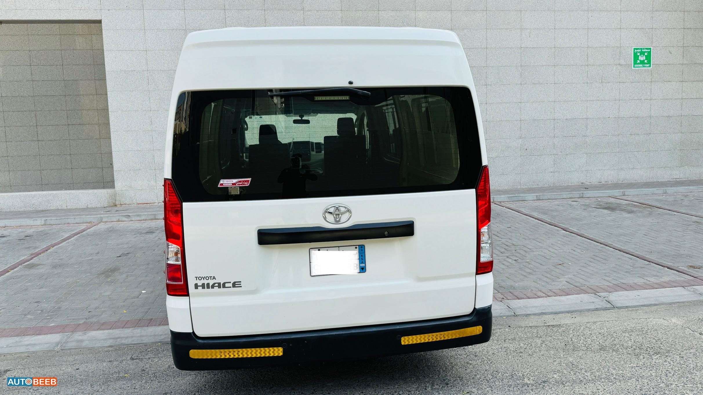 Minibus Toyota 2020