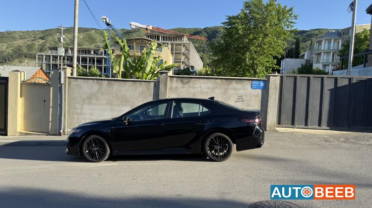 تويوتا كامري 2022