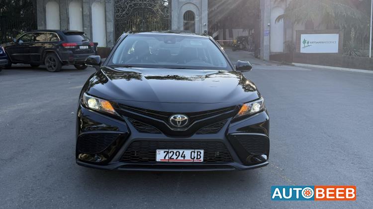 تويوتا كامري 2022