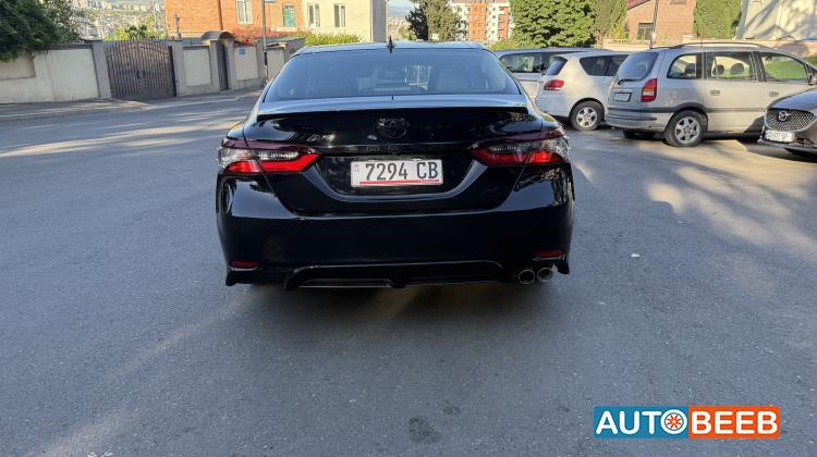 تويوتا كامري 2022