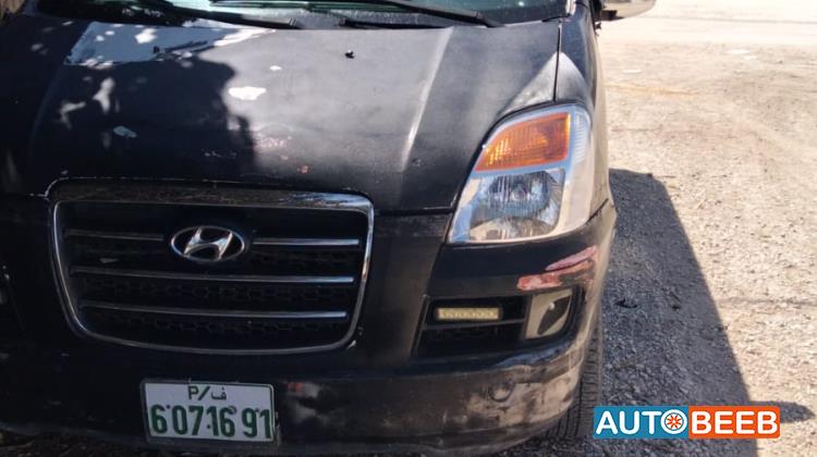 ميني باص هيونداي 2006