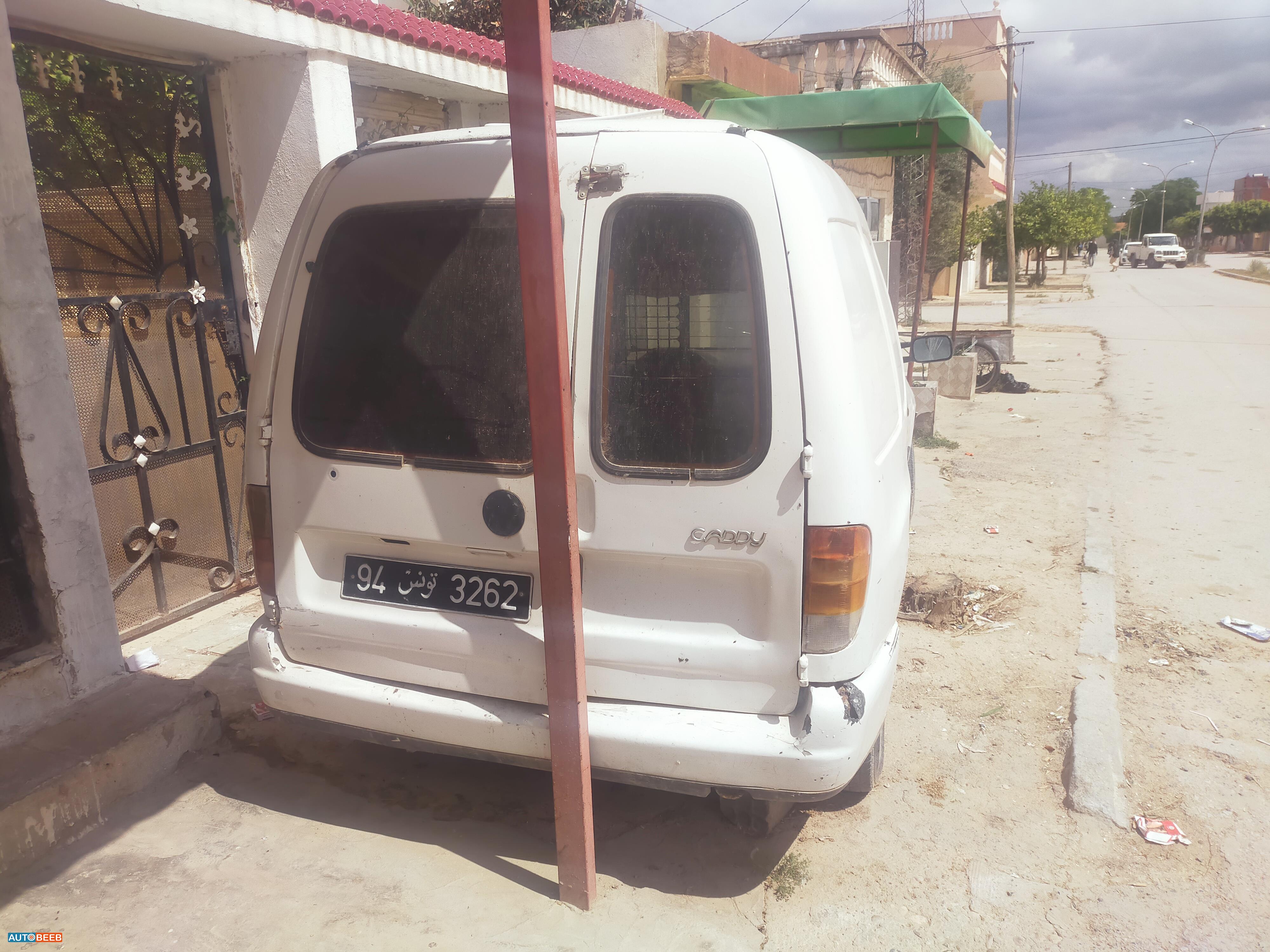 فولكس فاجن كادي 2003