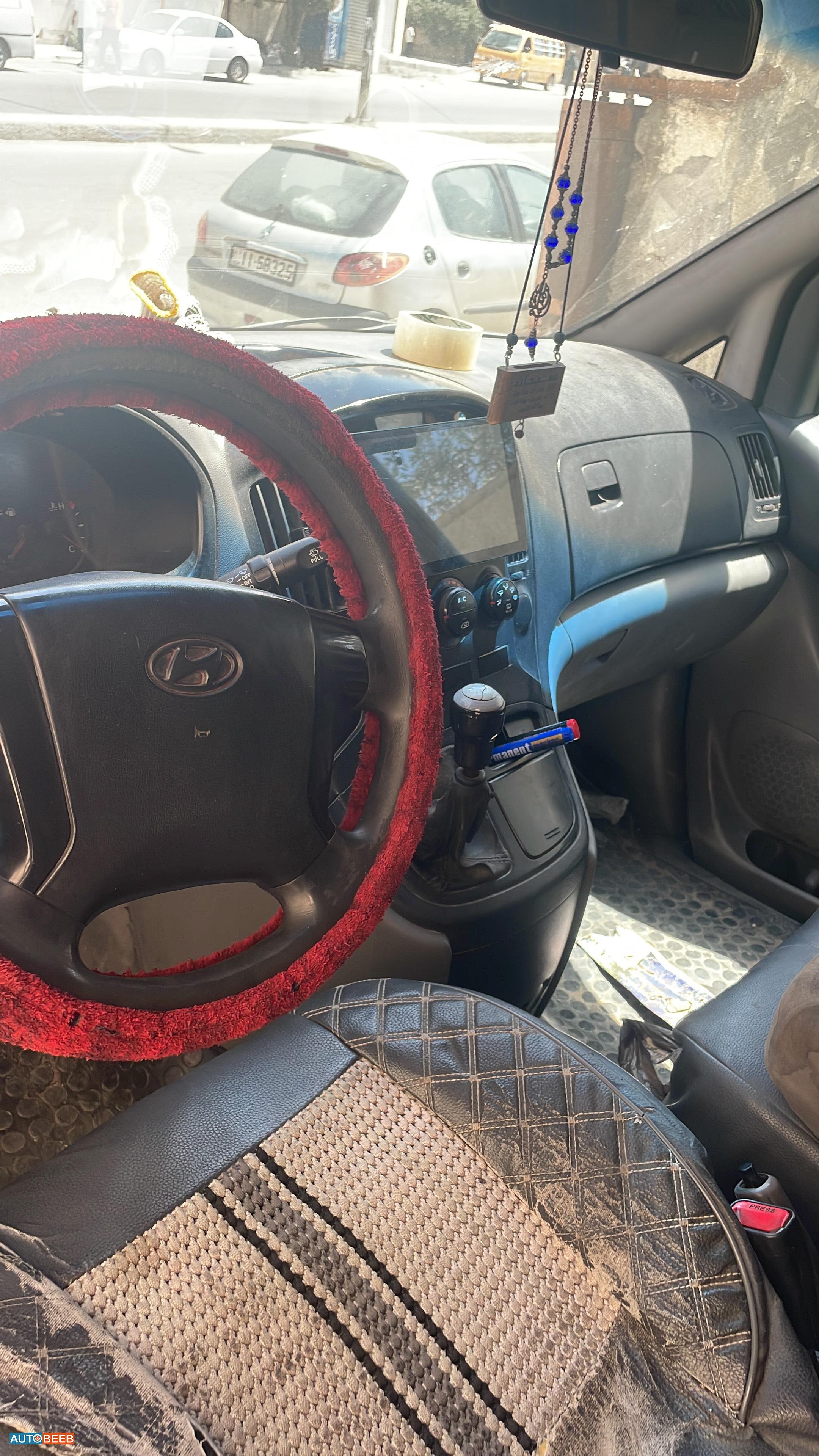 ميني فان هيونداي 2008