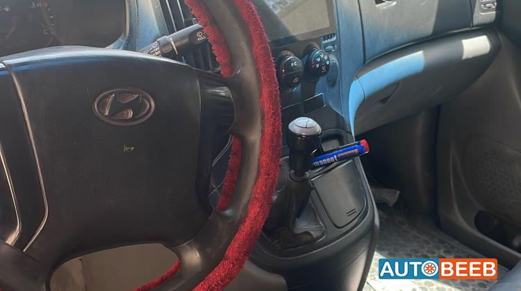 ميني فان هيونداي 2008