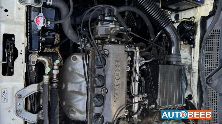 هوندا سيفيك 2000