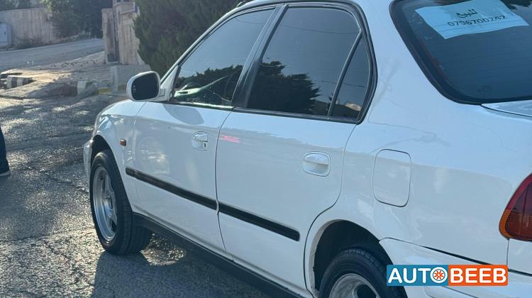 هوندا سيفيك 2000