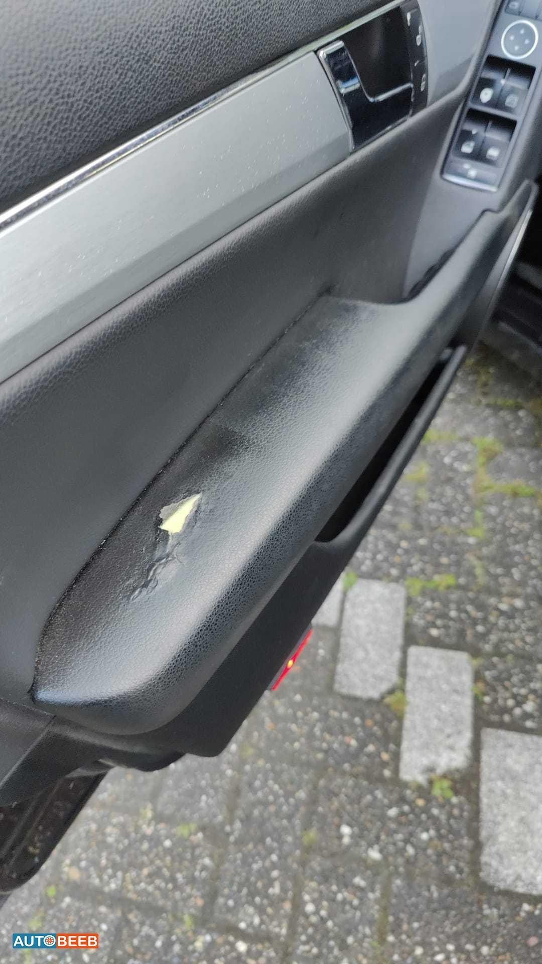 مرسيدس بنز C180 2010