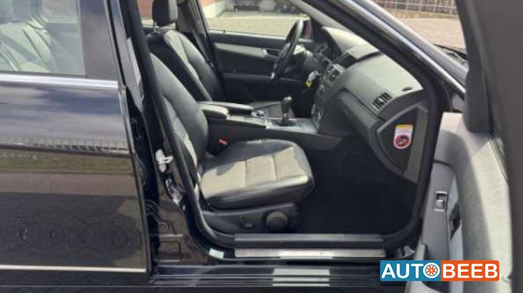 مرسيدس بنز C180 2010