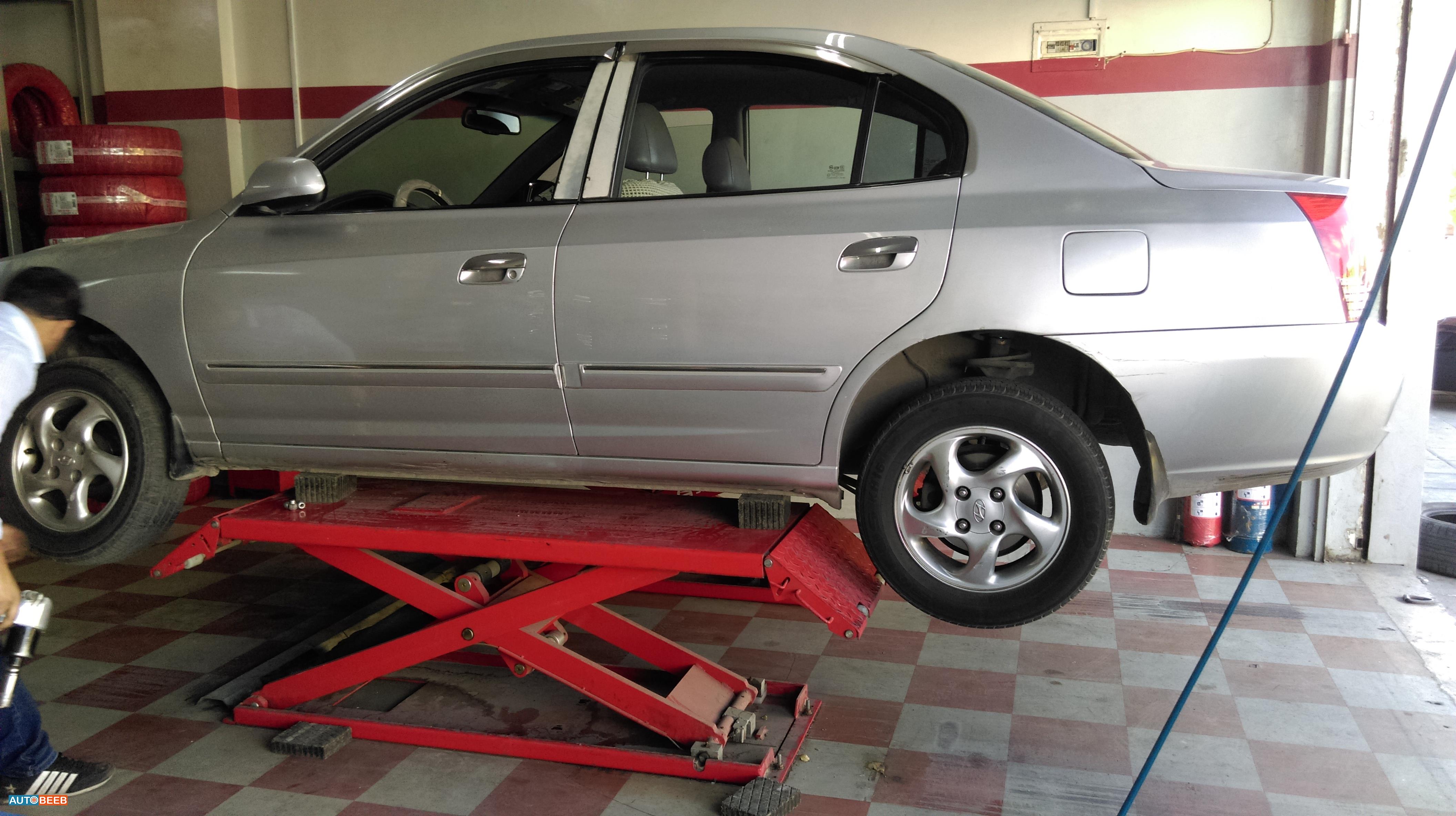 هيونداي افانتي 2005