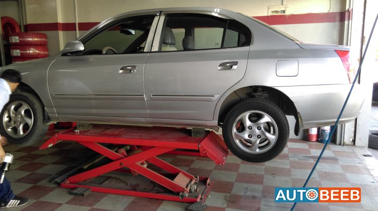 هيونداي افانتي 2005