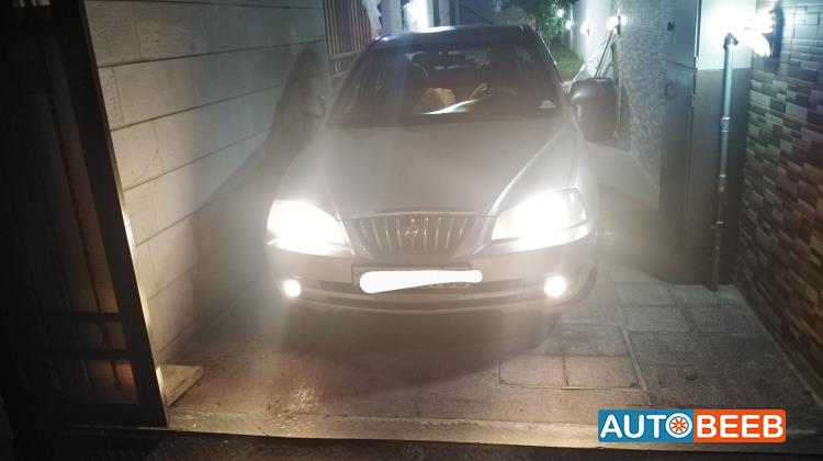 هيونداي افانتي 2005