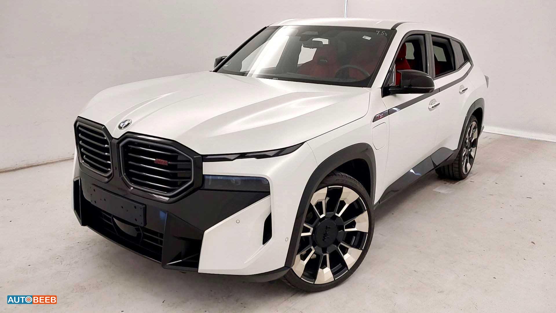 بي ام دبليو XM 2024