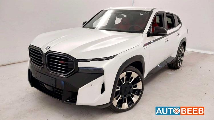 بي ام دبليو XM 2024