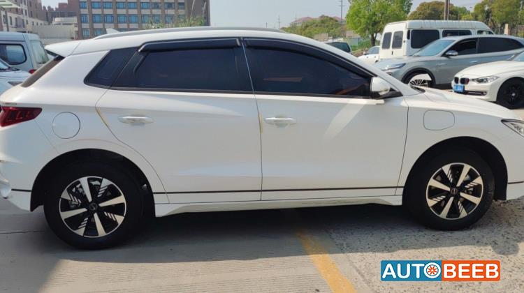 بي واي دي E2 2023