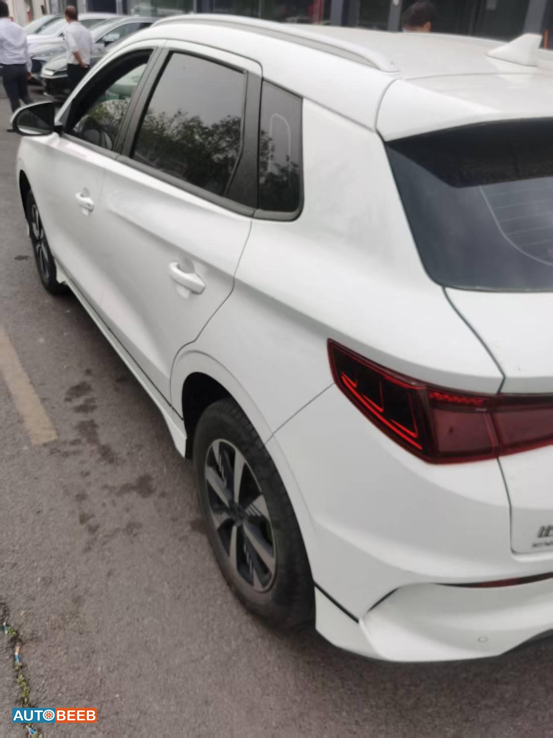 بي واي دي E2 2023