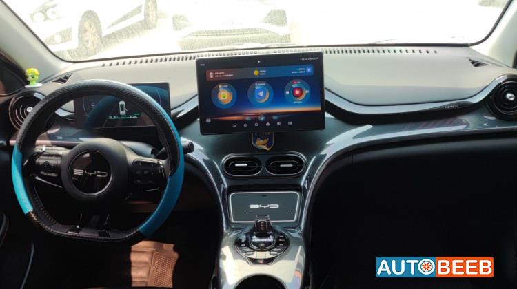 بي واي دي E2 2023