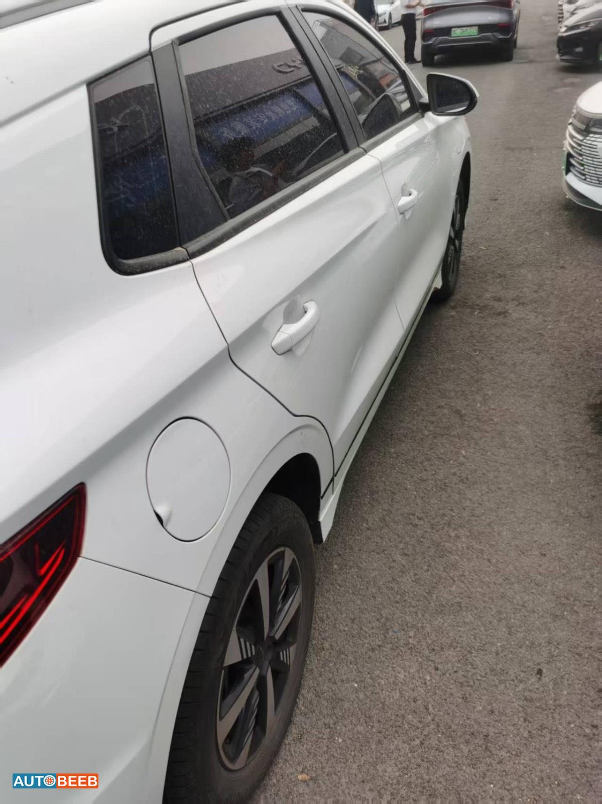 بي واي دي E2 2023